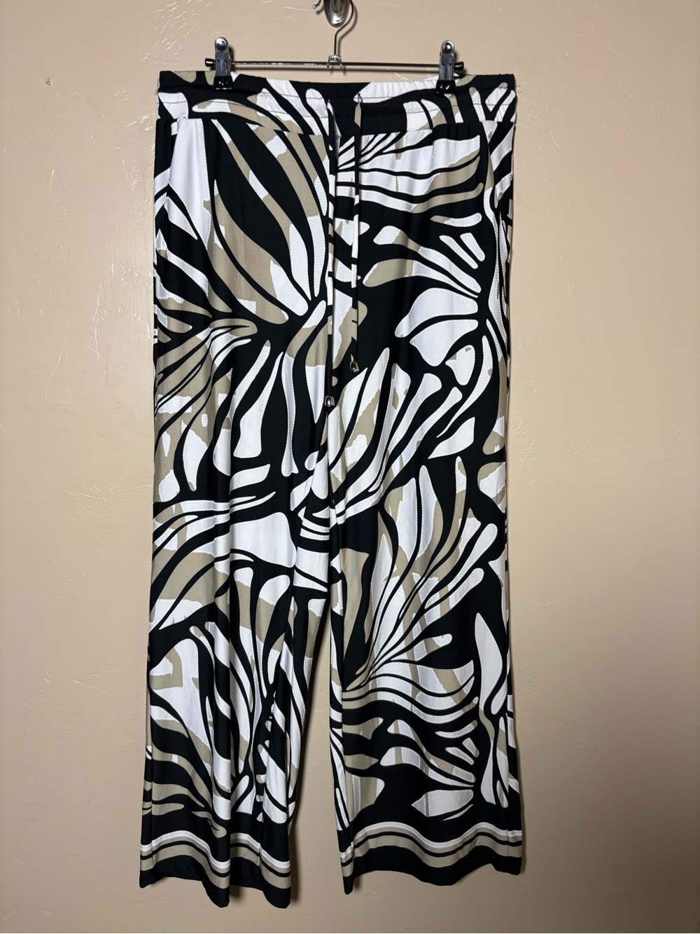Wide Leg Graphic Print Pants in Black White Tan elastic drawstring large